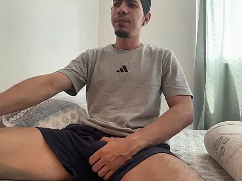 steven clain online show from 03/25/26, 04:17