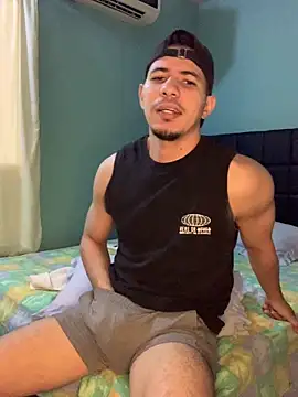 Snapshot of steven_clain chatting on 03/07/25, 01:18 steven clain online show from 03/07/25, 01:18