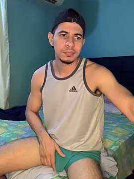 Snapshot of steven_clain chatting on 03/05/25, 01:17 steven clain online show from 03/05/25, 01:17