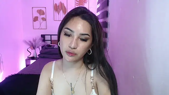 Snapshot of TS_QueenMistress chatting on 03/04/25, 02:53 TS QueenMistress online show from 03/04/25, 02:53