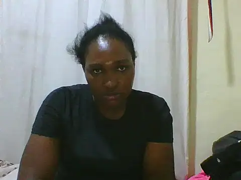 Snapshot of cute_lavenda chatting on 09/27/25, 06:14 cute lavenda online show from 09/27/25, 06:14