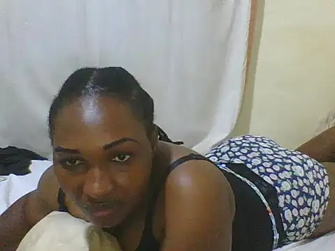 Snapshot of cute_lavenda chatting on 05/19/26, 08:05 cute lavenda online show from 05/19/26, 08:05