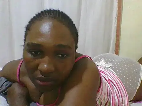 Snapshot of cute_lavenda chatting on 10/04/25, 07:15 cute lavenda online show from 10/04/25, 07:15