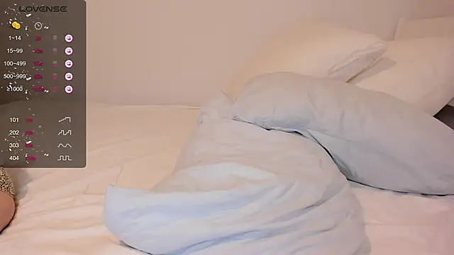  Snorkmaiden  online show from 12/02/25, 12:51