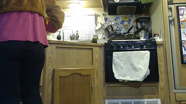 sexyinpantyhose online show from 12/24/24, 04:55