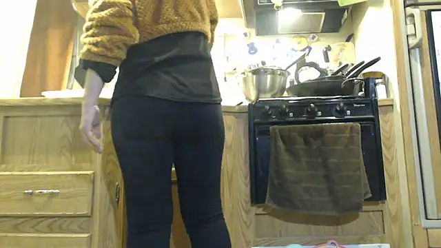 sexyinpantyhose online show from 02/08/25, 05:40