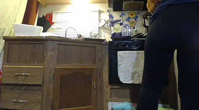 sexyinpantyhose online show from 12/27/24, 05:42