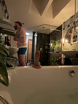 Snapshot of Mackwood89 chatting on 02/20/26, 02:30 Mackwood89 online show from 02/20/26, 02:30