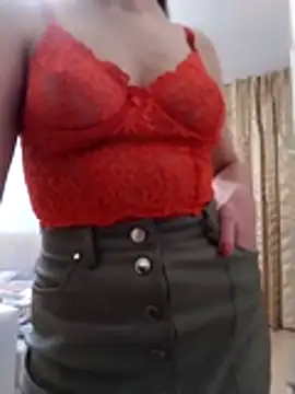 baby sweet girl  online show from 03/26/26, 09:13