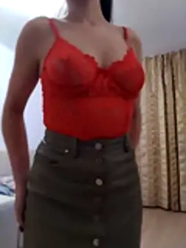 baby sweet girl  online show from 10/29/25, 09:03