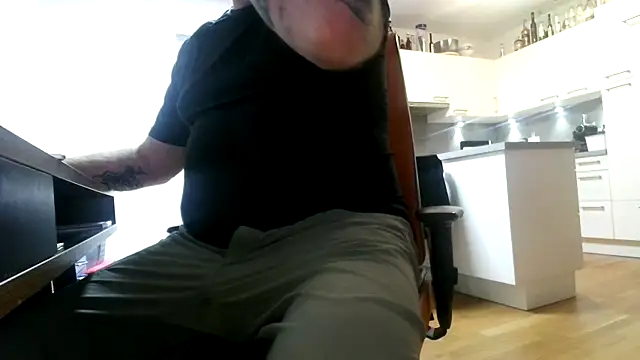 crazylemy online show from 10/22/25, 06:02