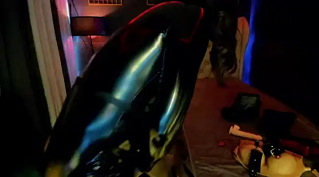 Snapshot of hotlena_dominatrixxz chatting on 03/07/25, 10:21 hotlena dominatrixxz online show from 03/07/25, 10:21