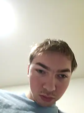 BigJuicy18cm online show from 02/19/25, 03:27