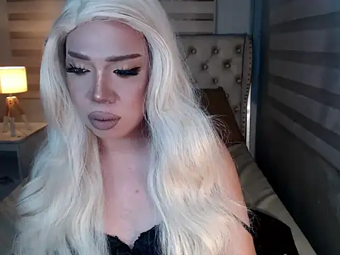 RebecaNextToYou online show from 05/08/26, 03:38