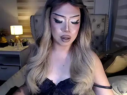 RebecaNextToYou online show from 05/07/26, 04:54