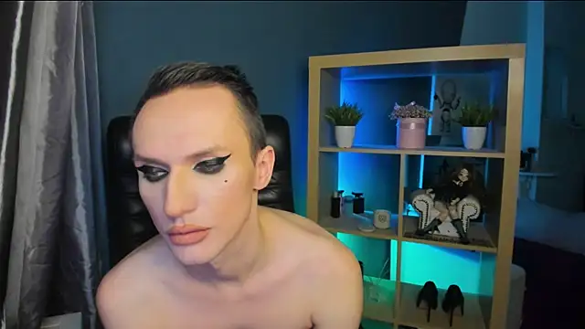 Snapshot of Cristal_Connors chatting on 12/23/24, 02:50 Cristal Connors online show from 12/23/24, 02:50