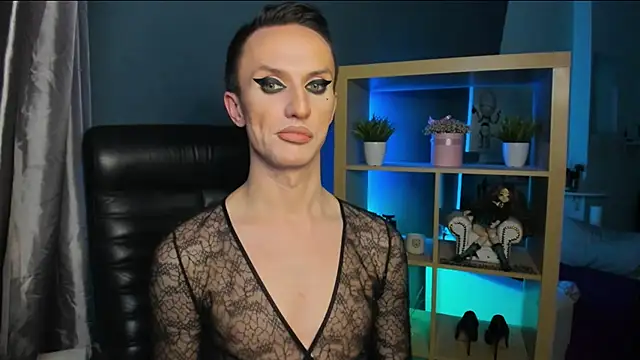 Snapshot of Cristal_Connors chatting on 12/30/24, 08:58 Cristal Connors online show from 12/30/24, 08:58