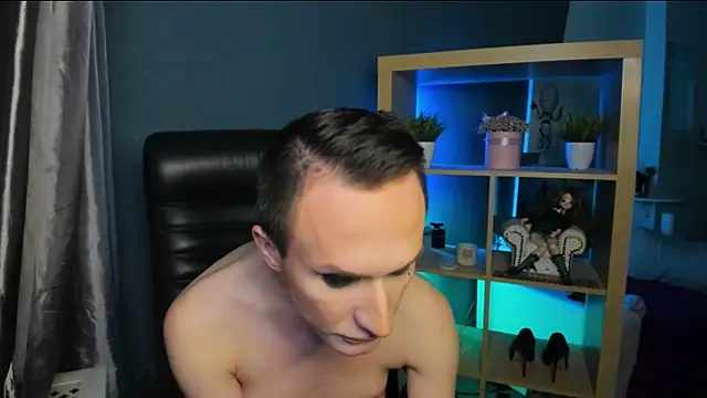 Snapshot of Cristal_Connors chatting on 12/30/24, 01:36 Cristal Connors online show from 12/30/24, 01:36