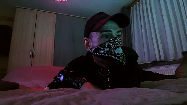 Danny Guy online show from 01/12/26, 04:25