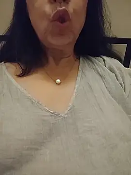 Susannemilf online show from 03/23/26, 03:39