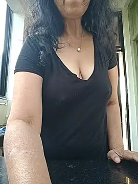 Susannemilf online show from 03/08/26, 02:04