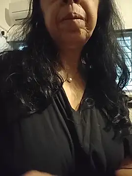 Susannemilf online show from 04/08/26, 02:13