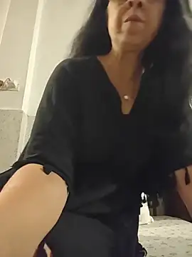 Susannemilf online show from 04/17/26, 05:27