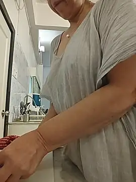 Susannemilf online show from 03/30/26, 04:25