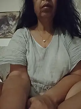 Susannemilf online show from 04/09/26, 11:00