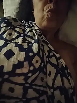 Susannemilf online show from 05/10/26, 04:20