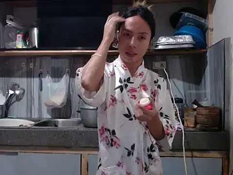 Snapshot of AsianTrixxx chatting on 04/06/26, 04:30 AsianTrixxx online show from 04/06/26, 04:30