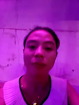 Snapshot of AsianTrixxx chatting on 10/15/25, 07:55 AsianTrixxx online show from 10/15/25, 07:55