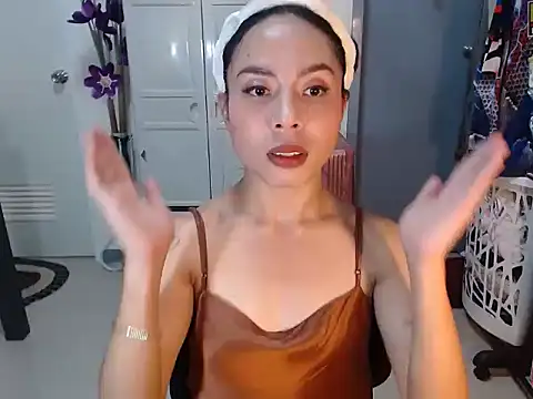 Snapshot of AsianTrixxx chatting on 03/06/26, 01:50 AsianTrixxx online show from 03/06/26, 01:50