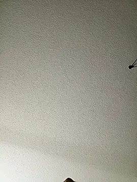 Snapshot of julimonroe chatting on 04/12/26, 11:35 julimonroe online show from 04/12/26, 11:35