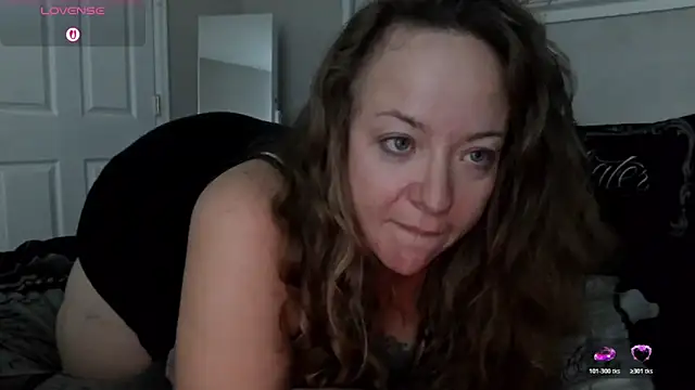 julimonroe online show from 11/20/25, 11:00