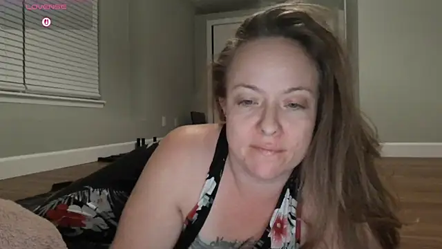 julimonroe online show from 12/20/25, 04:15