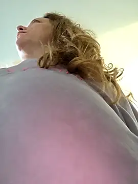 julimonroe online show from 01/15/26, 03:15