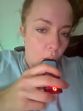 julimonroe online show from 02/25/26, 02:12