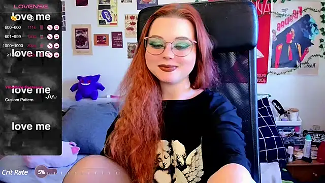 Snapshot of StellaMilla chatting on 03/16/25, 06:09 StellaMilla online show from 03/16/25, 06:09