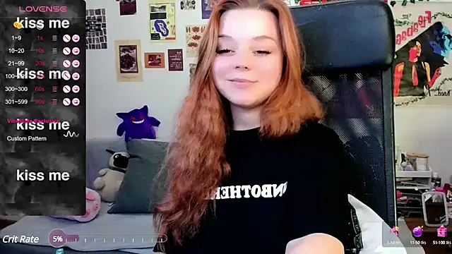 Snapshot of StellaMilla chatting on 03/09/25, 01:56 StellaMilla online show from 03/09/25, 01:56
