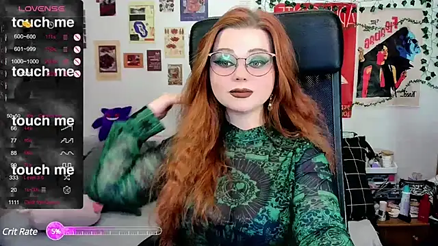Snapshot of StellaMilla chatting on 03/16/25, 12:01 StellaMilla online show from 03/16/25, 12:01