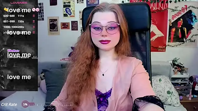 Snapshot of StellaMilla chatting on 03/22/25, 08:59 StellaMilla online show from 03/22/25, 08:59