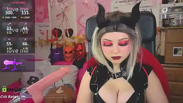 StellaMilla online show from 10/29/25, 12:09