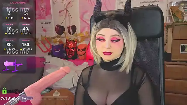 StellaMilla online show from 10/30/25, 12:53