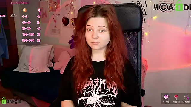 StellaMilla online show from 04/28/26, 01:48