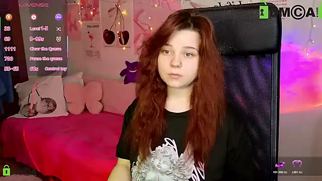 StellaMilla online show from 04/24/26, 02:46