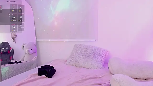 Lia Tinez online show from 02/28/26, 12:21