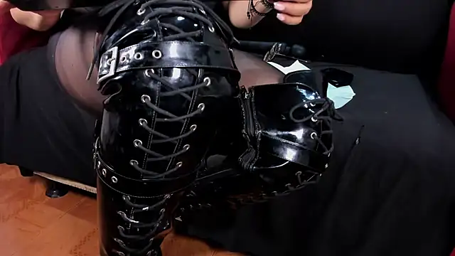 MissVioleta1 online show from 04/23/26, 12:29
