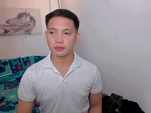 xSebastian19 online show from 12/22/25, 10:32