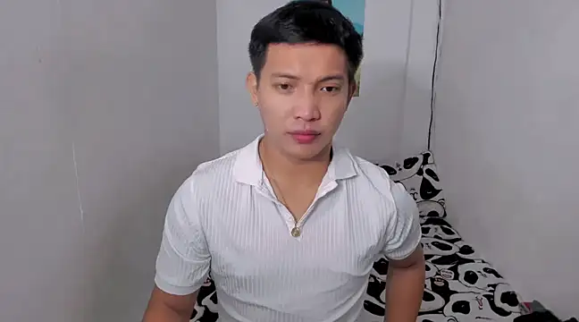 xSebastian19 online show from 12/16/24, 04:27